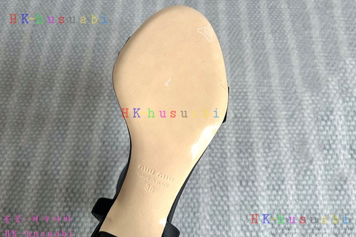 NEW 미우미우 신발 신상 MU 6693003