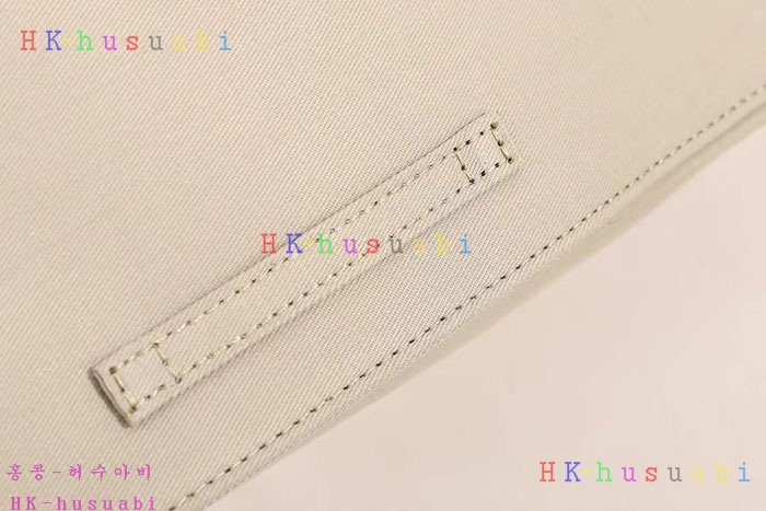 ★미러급★버버리 트렌치 크로스바디 백 80773981
