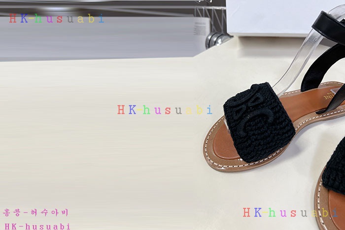 NEW 셀린느 샌들 신상 C 995004
