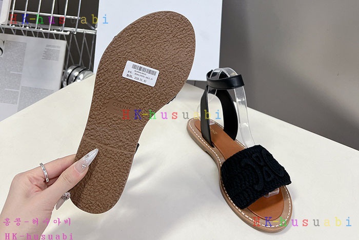 NEW 셀린느 샌들 신상 C 995004