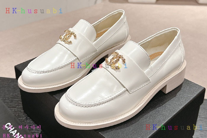 NEW 샤넬 로퍼 신상  C 7570045