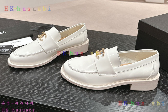NEW 샤넬 로퍼 신상  C 7570045