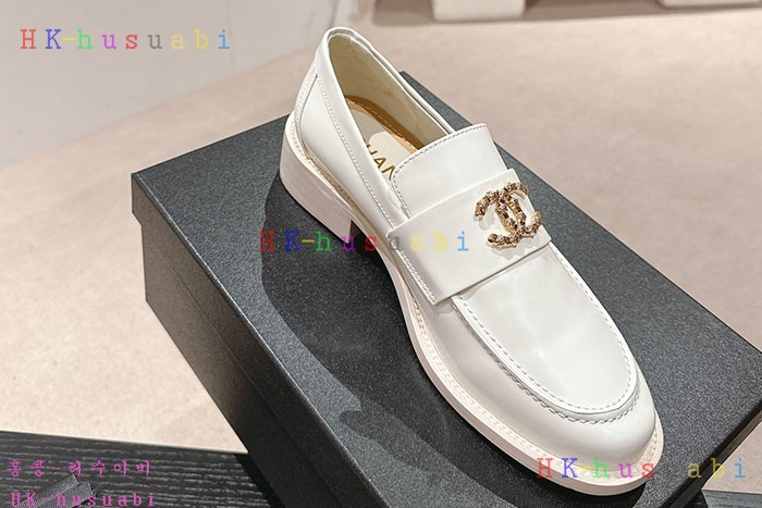 NEW 샤넬 로퍼 신상  C 7570045