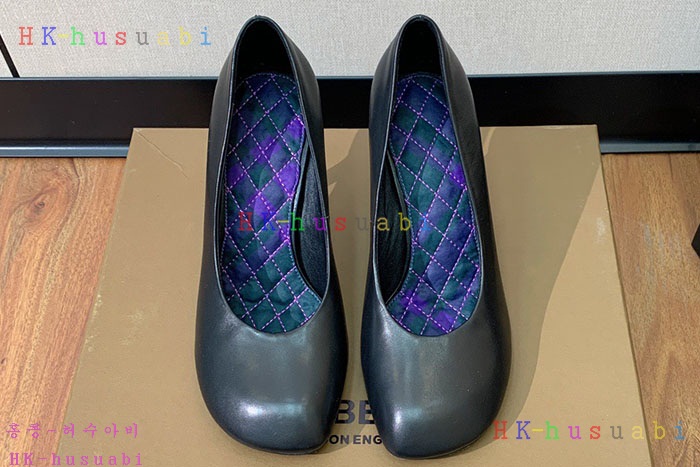 NEW 버버리 신발 신상 B 9857014