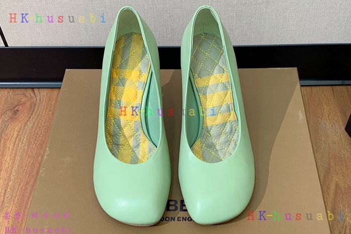 NEW 버버리 신발 신상 B 9857016