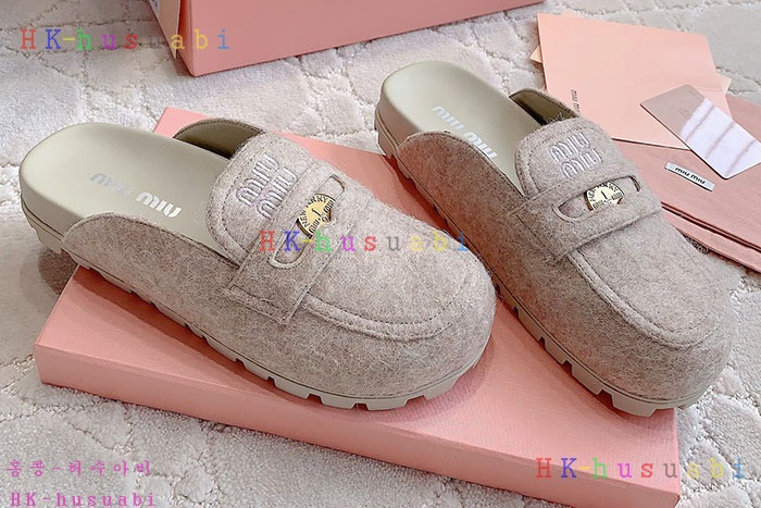 NEW 미우미우 신발 신상 M 755011