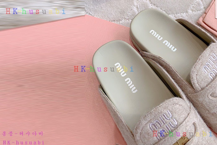 NEW 미우미우 신발 신상 M 755011
