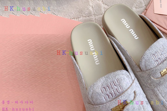 NEW 미우미우 신발 신상 M 755012