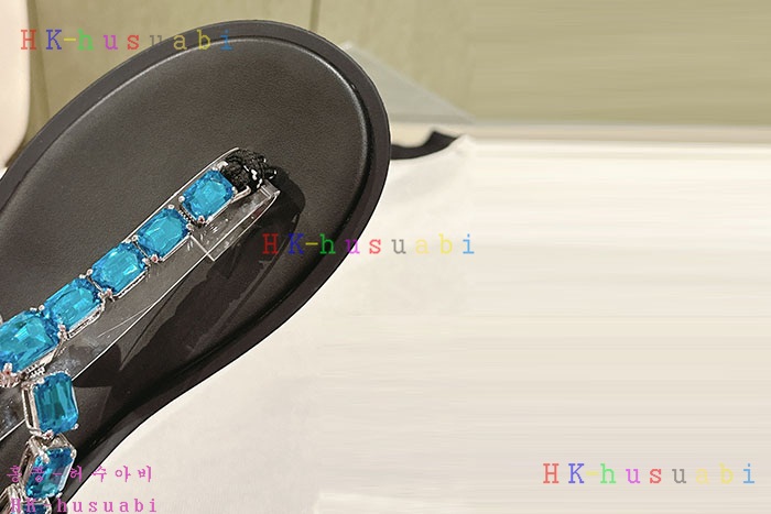 NEW 미우미우 신발 신상 M 756601