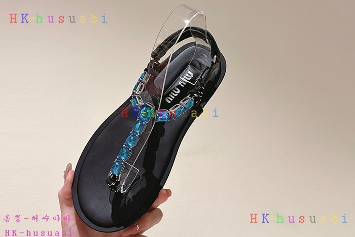 NEW 미우미우 신발 신상 M 756601