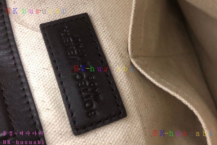 ★미러급★보테가베네타 라지 플랫 루프 크로스백 776204