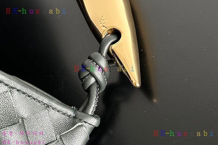 ★미러급★보테가베네타 사르딘 716082-14