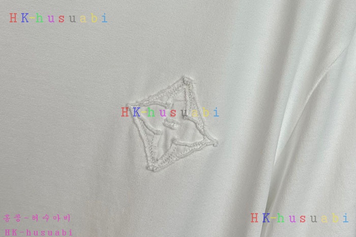 NEW 루이비통 반팔티 신상 L 662817