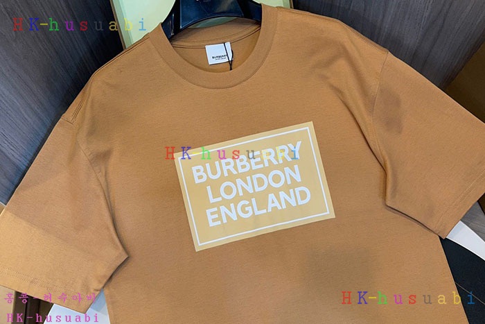NEW 버버리 반팔티 신상  B 67448