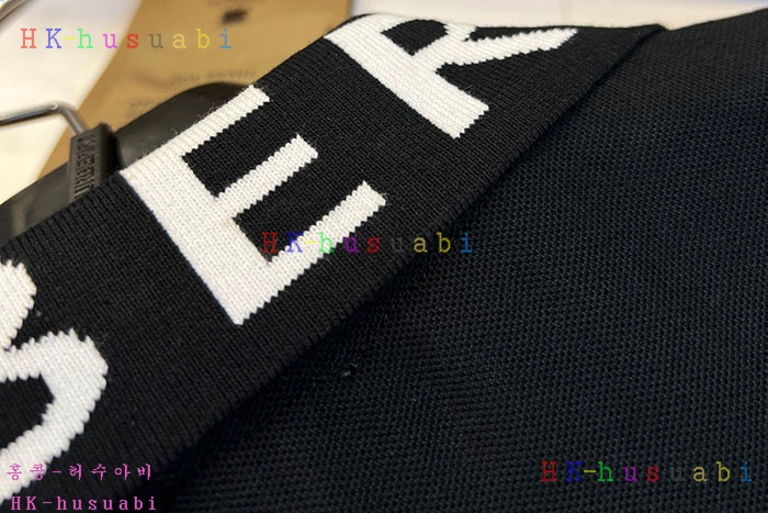NEW 버버리 반팔티 신상  B 67469