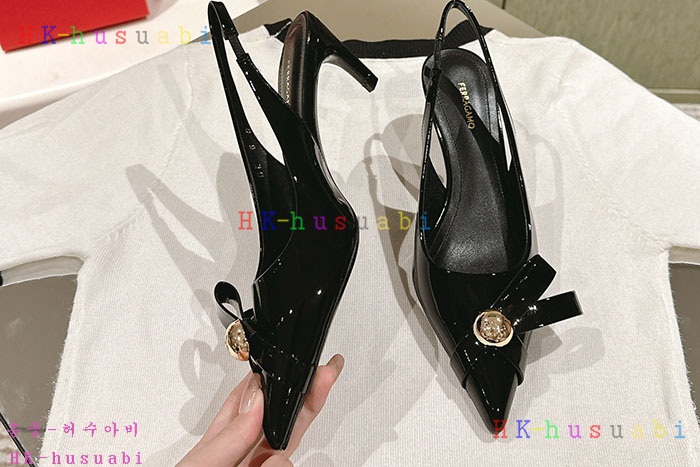 NEW 페라가모 신발 신상 F 528021