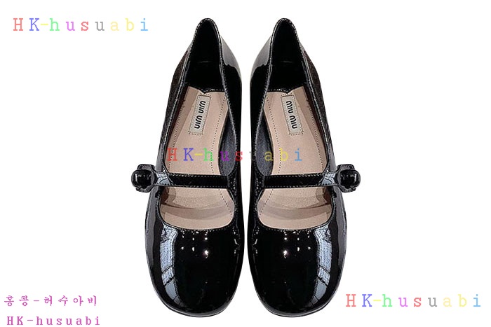 NEW 미우미우 신발 신상 MU 8944703