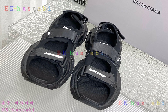 NEW 발렌시아가 신발 신상 B 5827011
