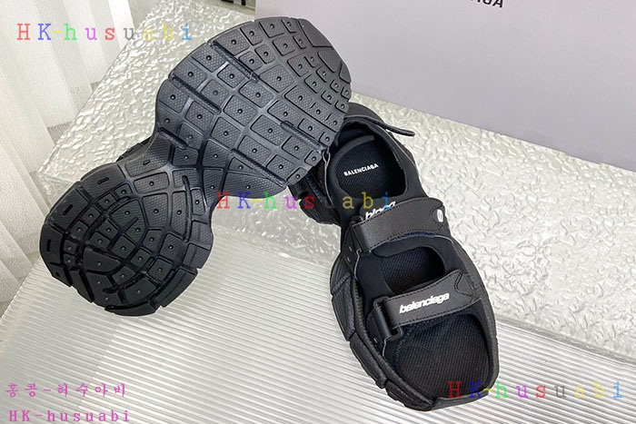 NEW 발렌시아가 신발 신상 B 5827011