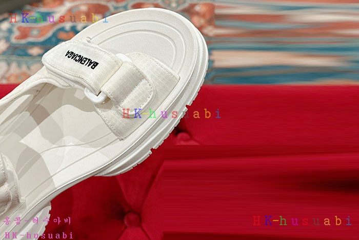 NEW 발렌시아가 신발 신상 B 3525014