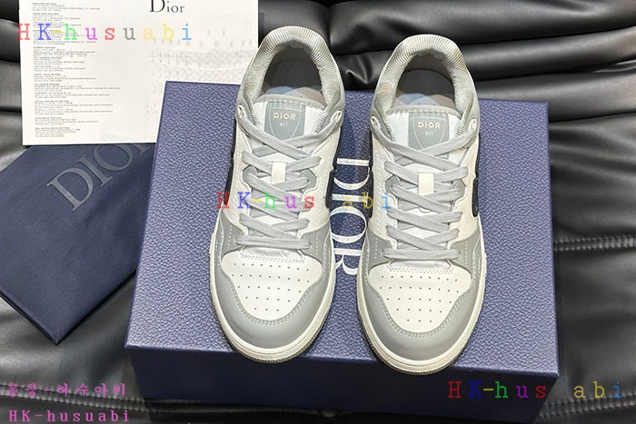 NEW 디올 신발 신상 DR 599505
