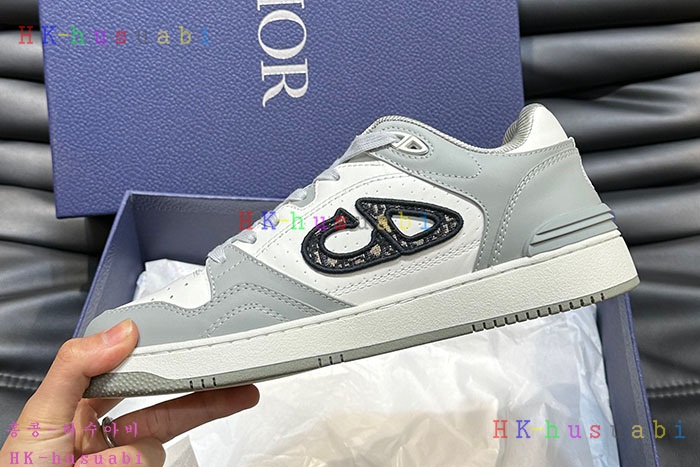 NEW 디올 신발 신상 DR 599505