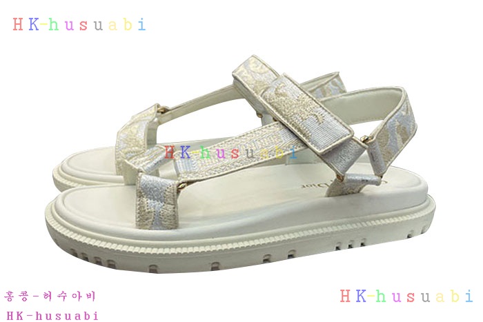 NEW 디올 신발 신상 DR 599512