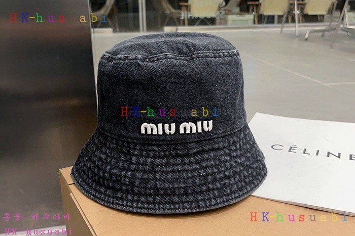 NEW 미우미우  모자 신상 M 335042