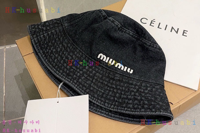 NEW 미우미우  모자 신상 M 335042