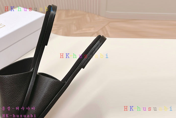 NEW 디올 샌들 신상 DR 04440150