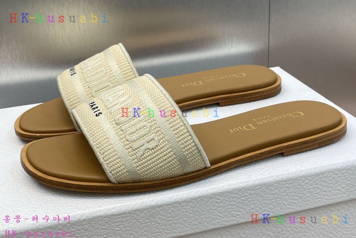 NEW 디올 샌들 신상 DR 8662504
