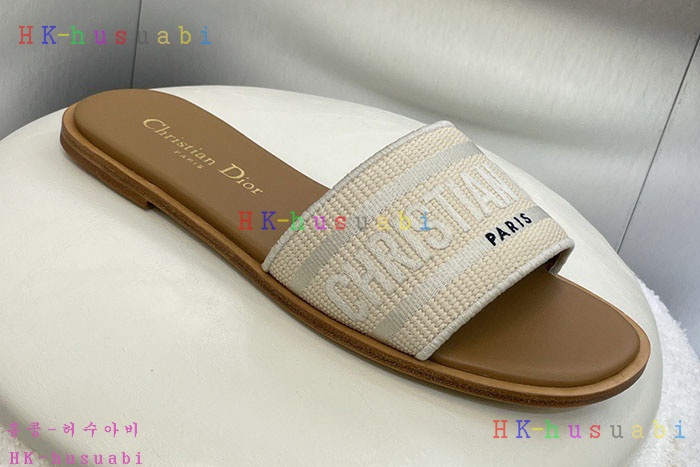NEW 디올 샌들 신상 DR 8662504