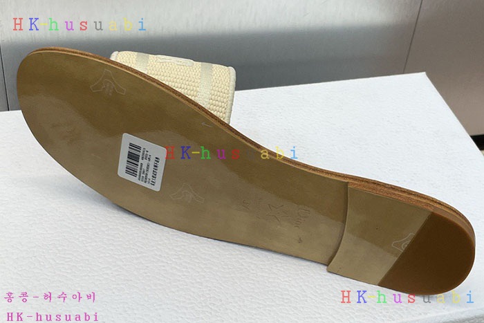 NEW 디올 샌들 신상 DR 8662504