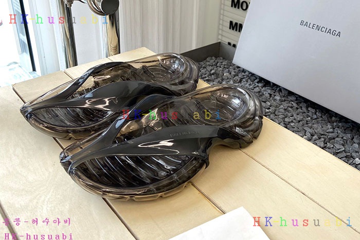 NEW 발렌시아가 신발 신상 B 6955703