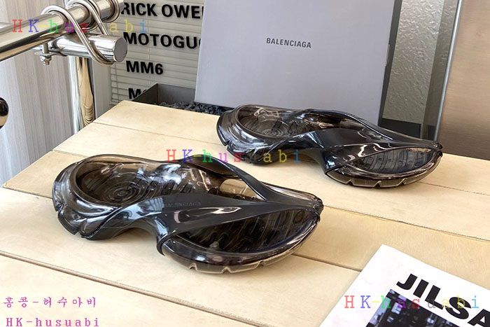 NEW 발렌시아가 신발 신상 B 6955703