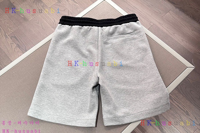 NEW 셀린느 반바지 신상 C 558801