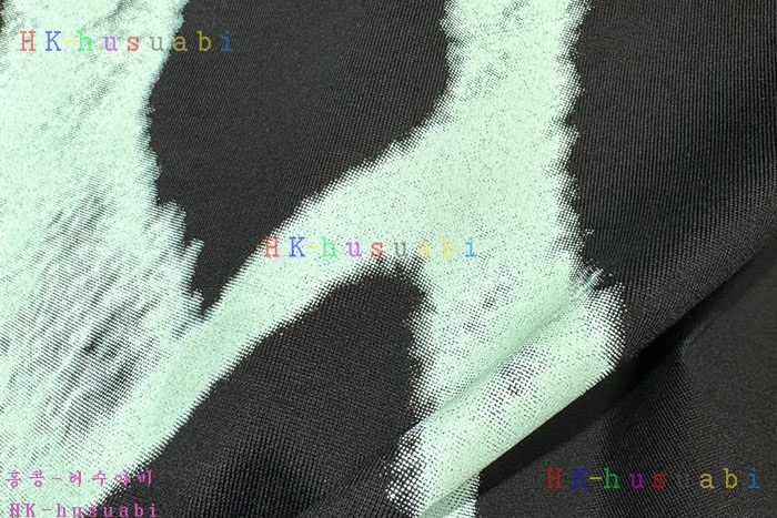 NEW 지방시 반팔티 신상 GV 114266