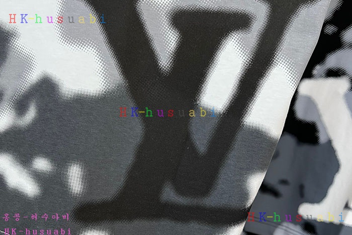 NEW 루이비통 반팔티 신상 LV 158017