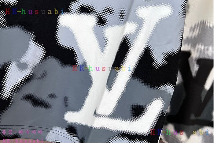 NEW 루이비통 반팔티 신상 LV 158018