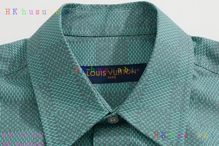 NEW 루이비통 반팔상의 신상 LV 159941