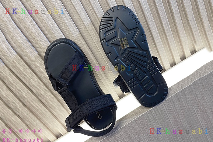 NEW 디올 샌들 신상 DR 468812
