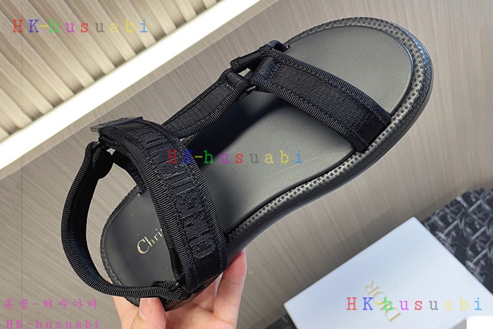 NEW 디올 샌들 신상 DR 468812