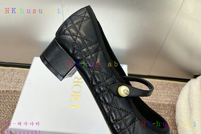 NEW 디올 신발 신상 DR 447011