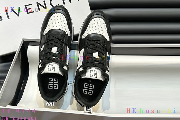 NEW 지방시 스니커즈 신상 GV 340883