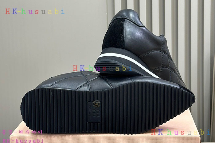 NEW 미우미우 신발 신상 M 899010