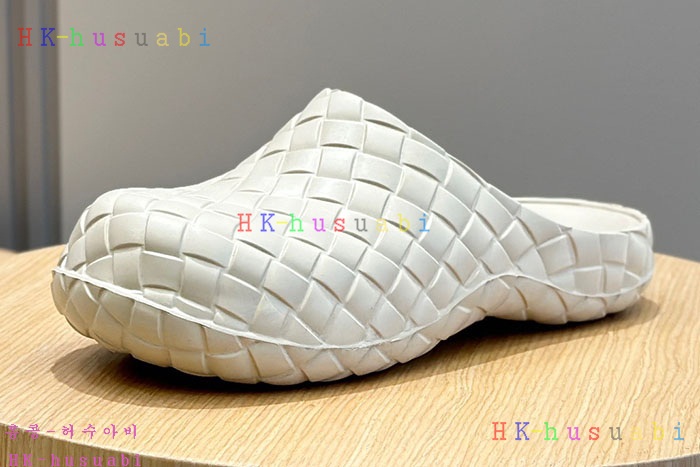 NEW 보테가베네타 샌들 신상 BV 745507