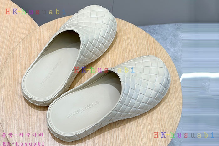 NEW 보테가베네타 샌들 신상 BV 745507