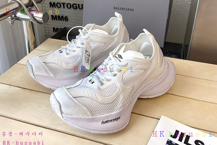 NEW 발렌시아가 신발 신상 B 6899010