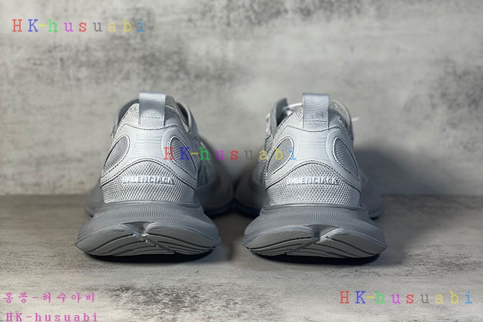 NEW 발렌시아가 신발 신상 B 699018