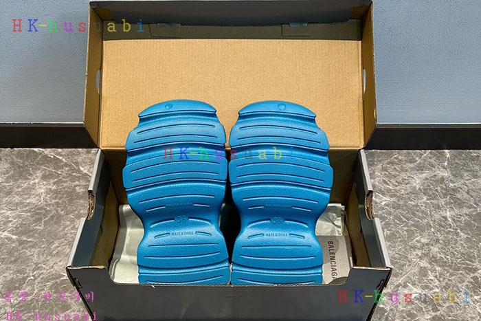 NEW 발렌시아가 신발 신상 B 699012